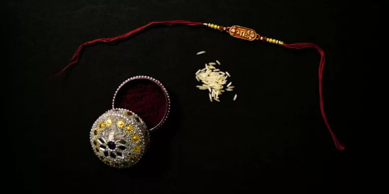 a pair of jewelry sitting on top of a table