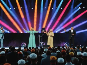 Googoosh and Mohammed Ramadan performing at Eid Al Fitr concert