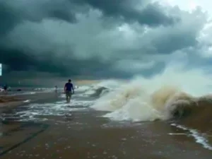 Hurricane Helene brings strong winds and heavy rain.